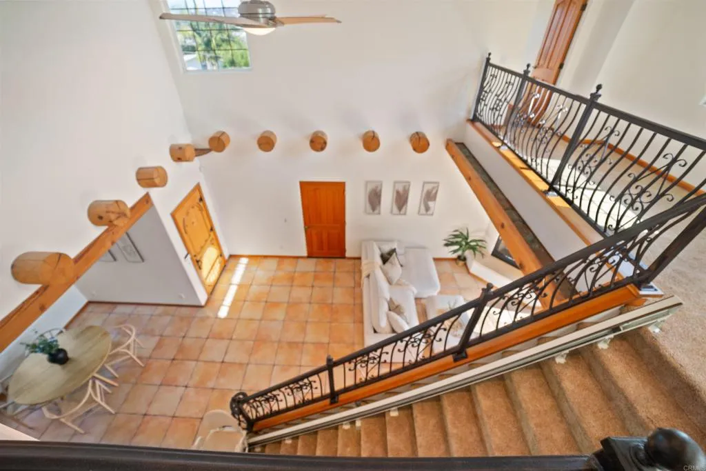 2320 Ivy Road, 92084