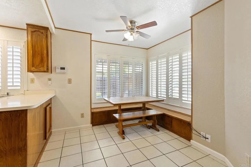 8041 Lomand Court, Sacramento