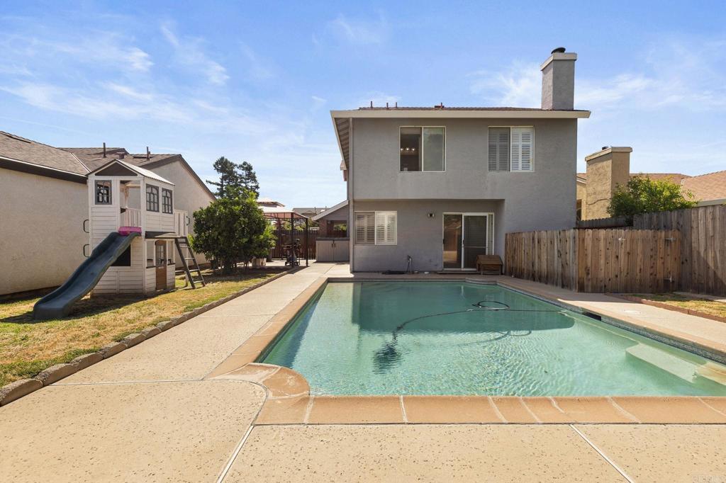 8041 Lomand Court