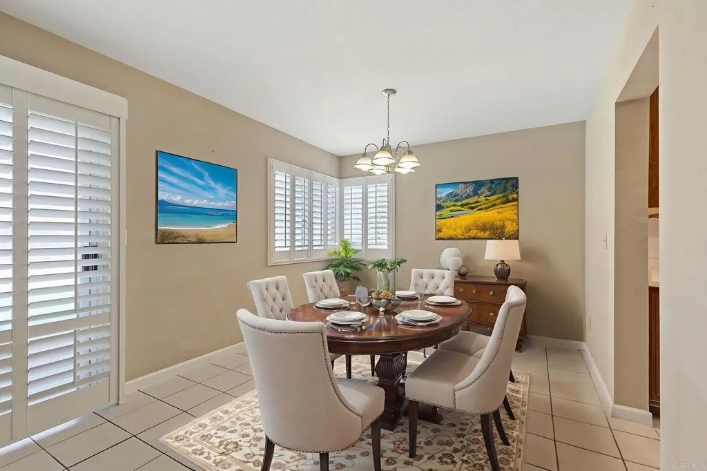 8041 Lomand Court, Sacramento