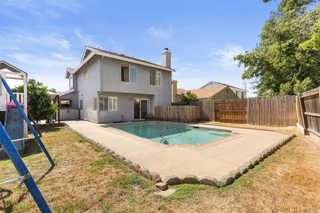 8041 Lomand Court