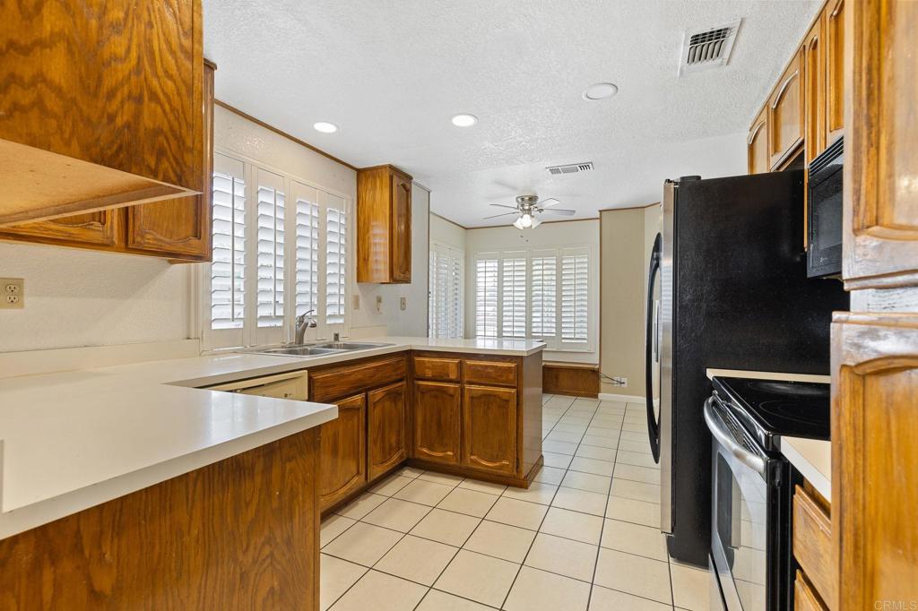 8041 Lomand Court