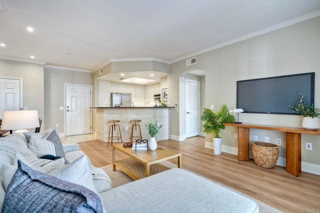 9263 Regents Road B106