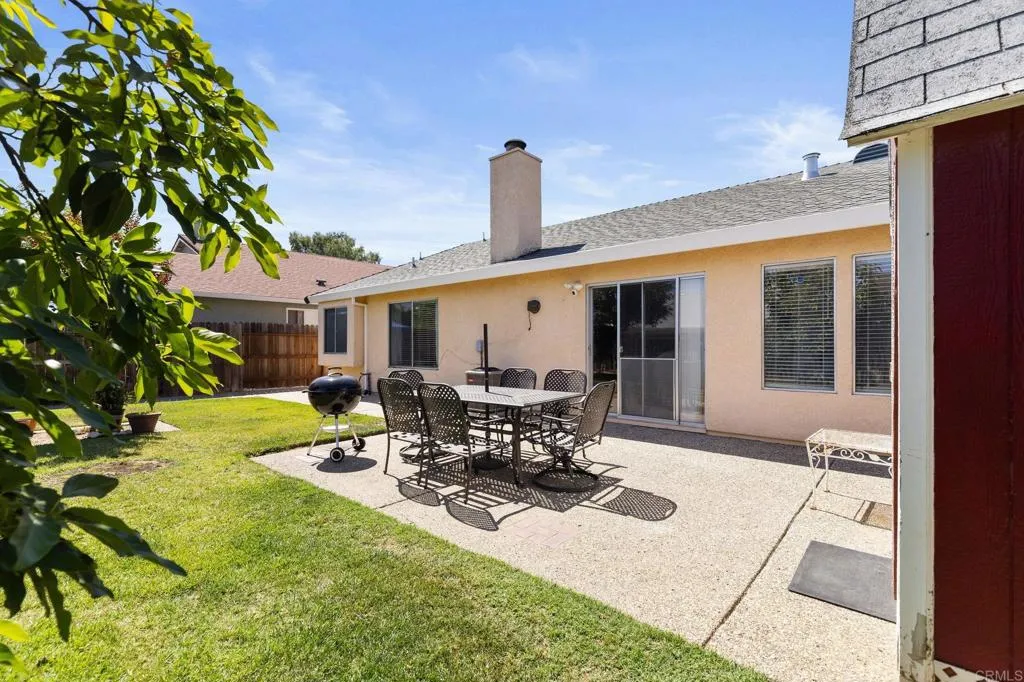 4068 De La Vina Way