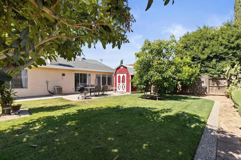 4068 De La Vina Way
