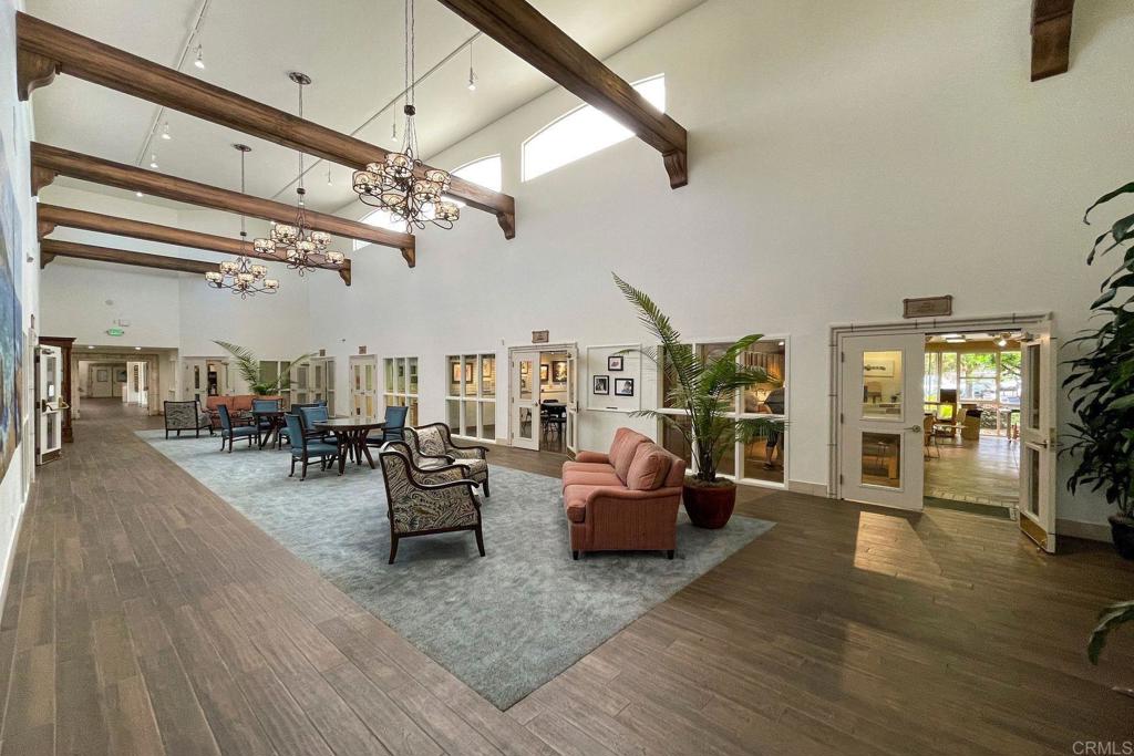 4956 Lamia Way