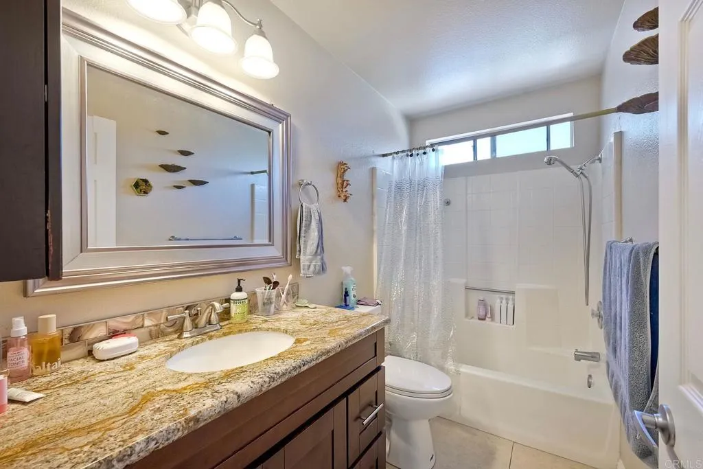 1219 Paseo Hermosa