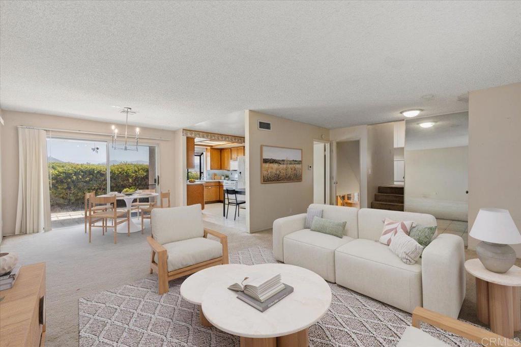 1477 Glen Avon