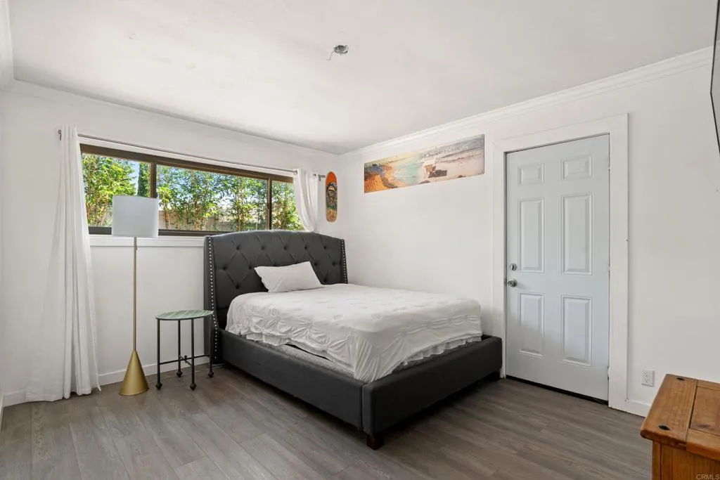 2324 Greenbrier Drive