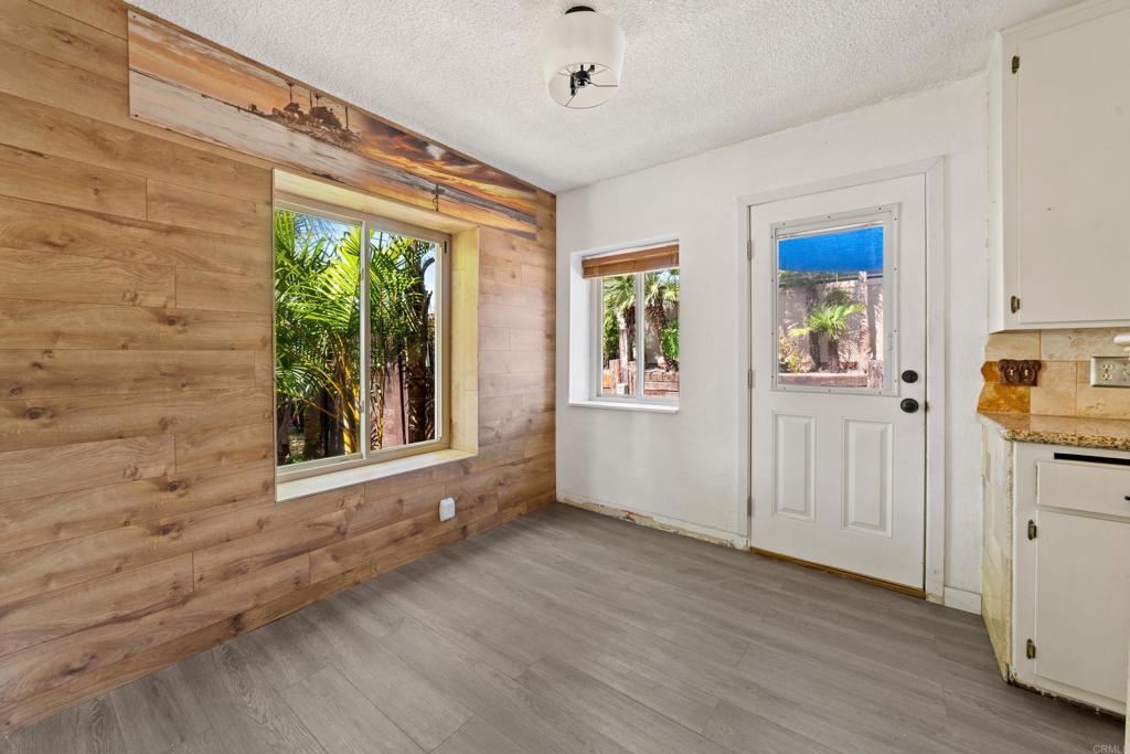 2324 Greenbrier Drive