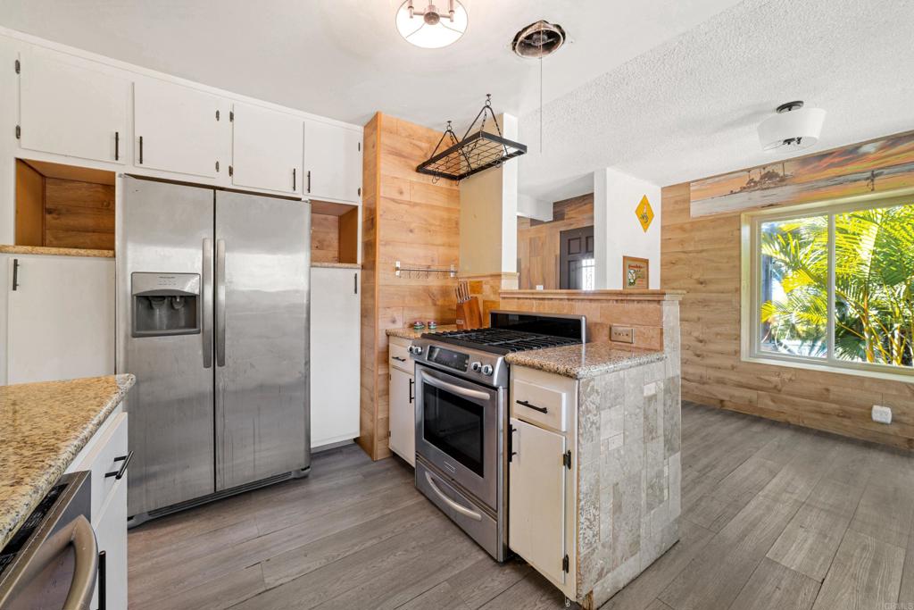 2324 Greenbrier Drive