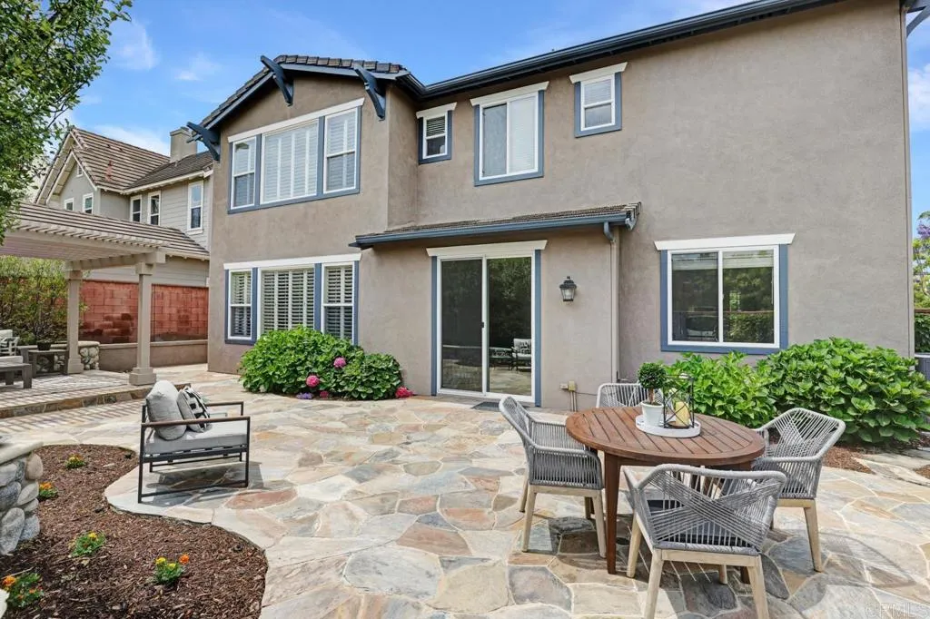 15 Pleasanton Lane