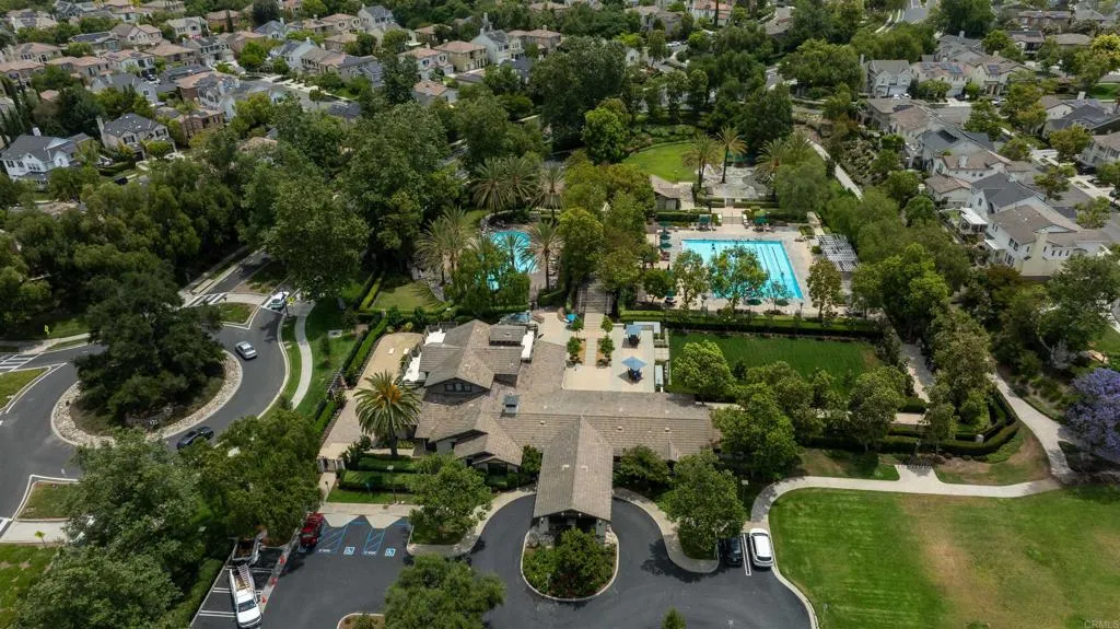 15 Pleasanton Lane