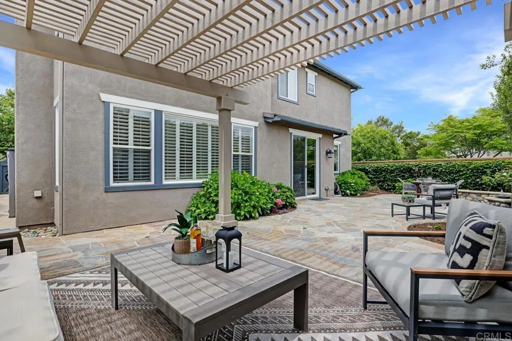 15 Pleasanton Lane