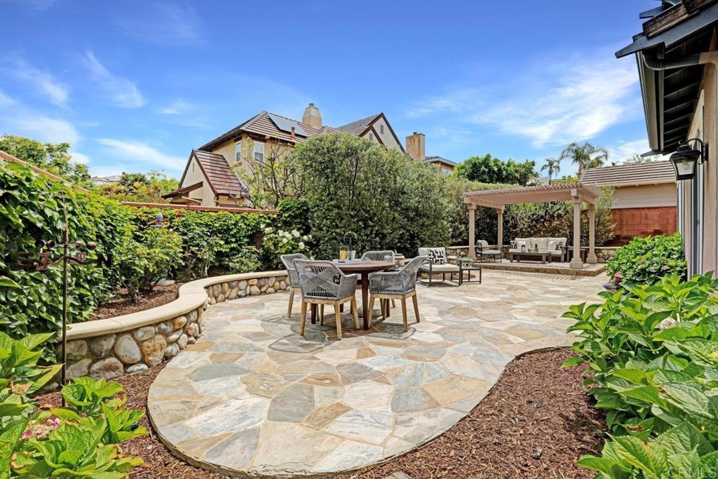 15 Pleasanton Lane