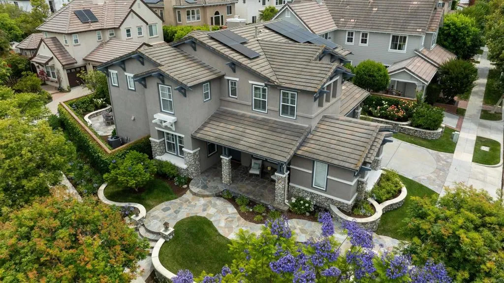 15 Pleasanton Lane