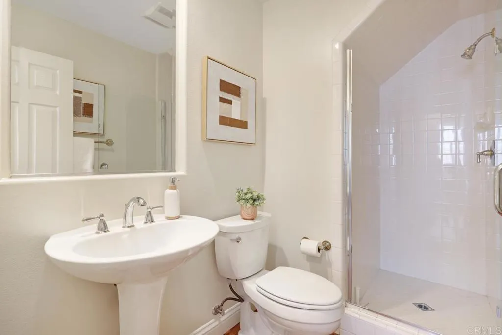 15 Pleasanton Lane