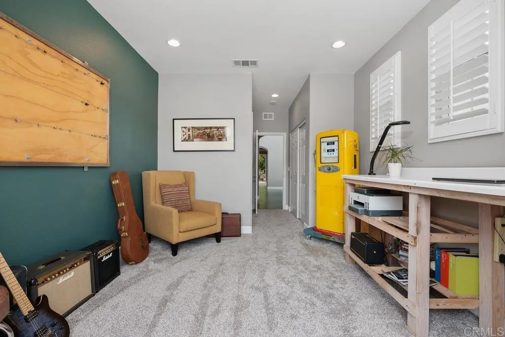 1709 Weatherwood Court