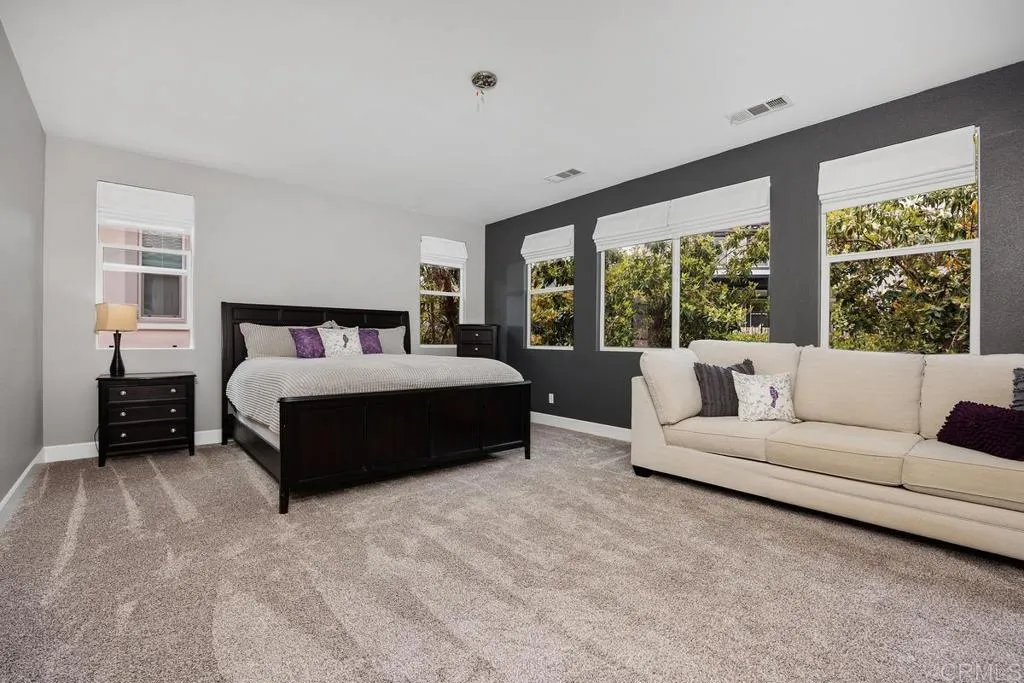 1709 Weatherwood Court