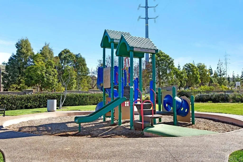 1709 Weatherwood Court