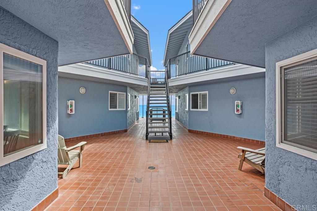 803 S Pacific Street 1