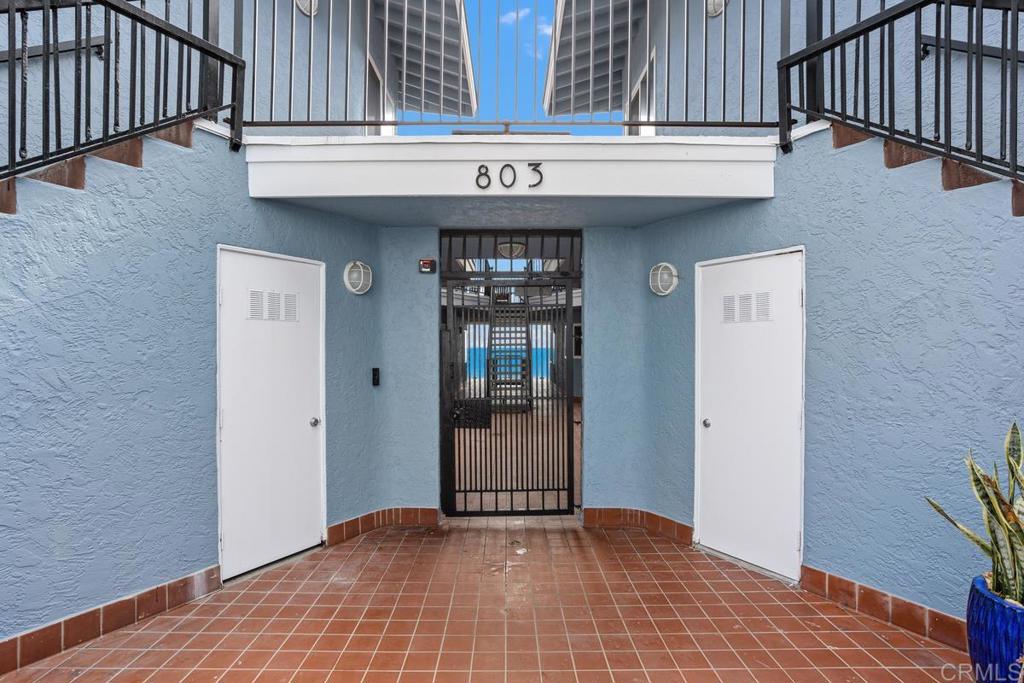 803 S Pacific Street 1