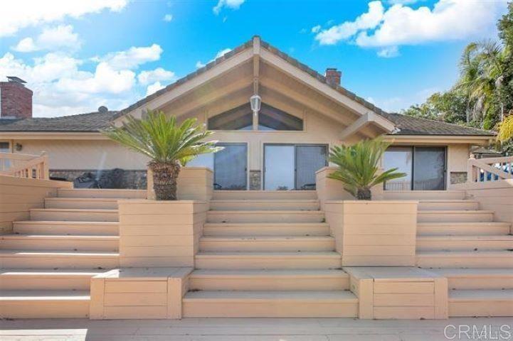 2081 Elevado Road