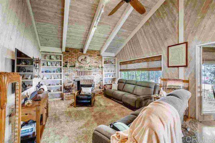 2081 Elevado Road