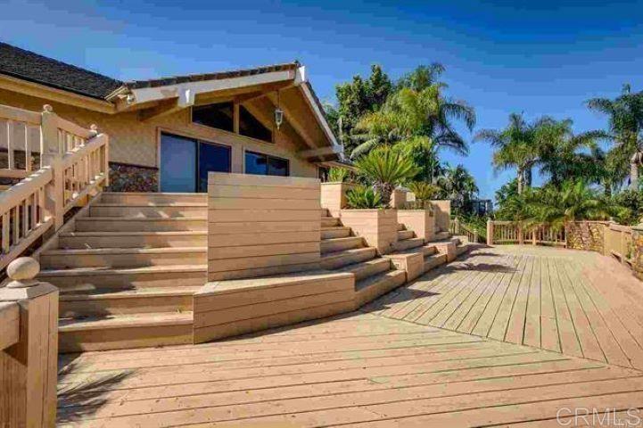 2081 Elevado Road