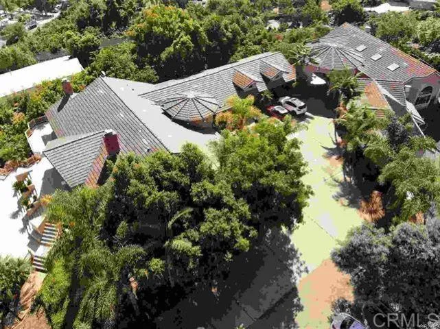 2081 Elevado Road