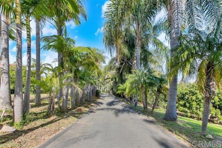 2081 Elevado Road