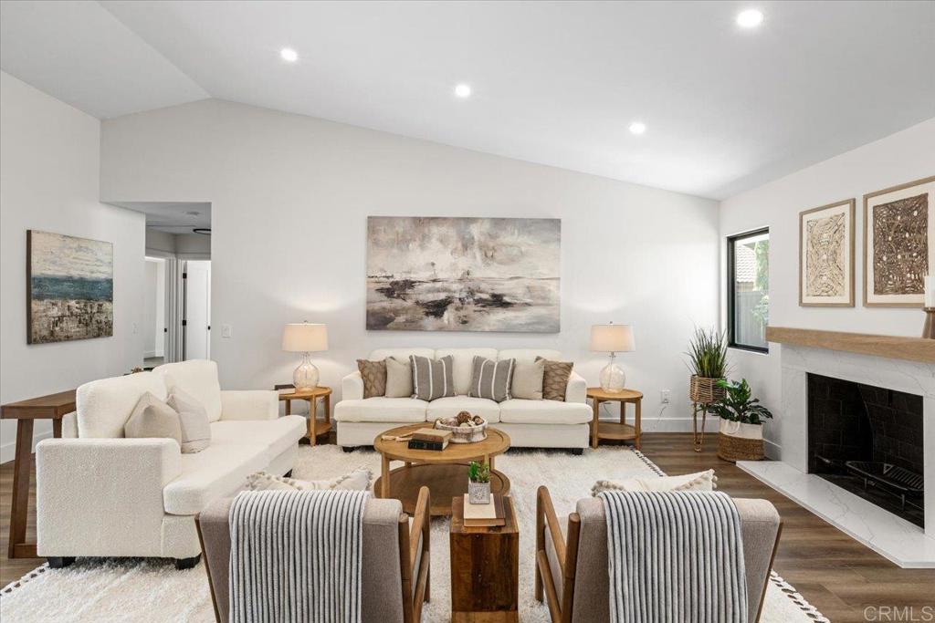 2926 Gaviota Circle