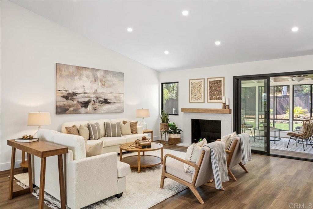 2926 Gaviota Circle