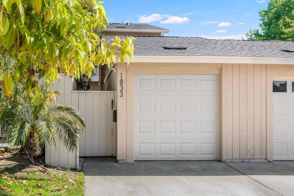 1833 Stonebrook Lane