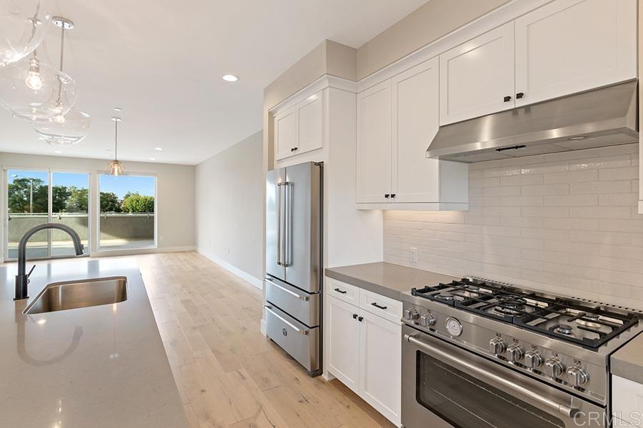 723 Grand