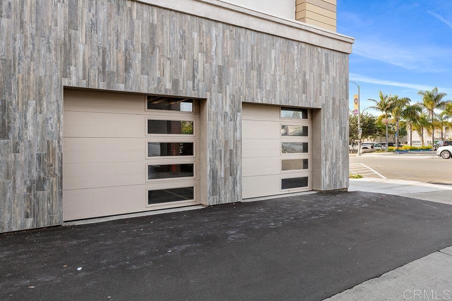 723 Grand