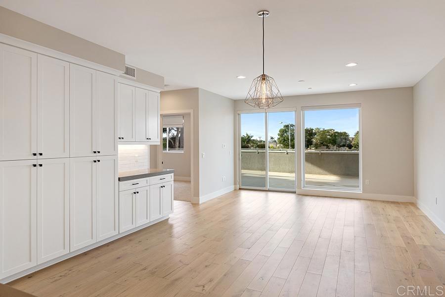 723 Grand