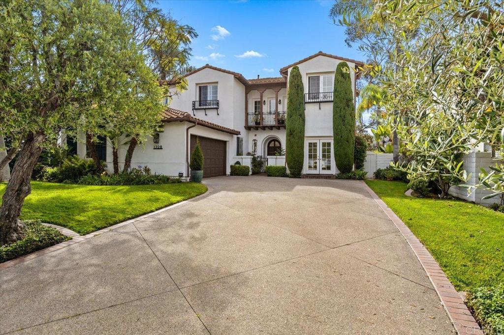 1328 Bulrush Court