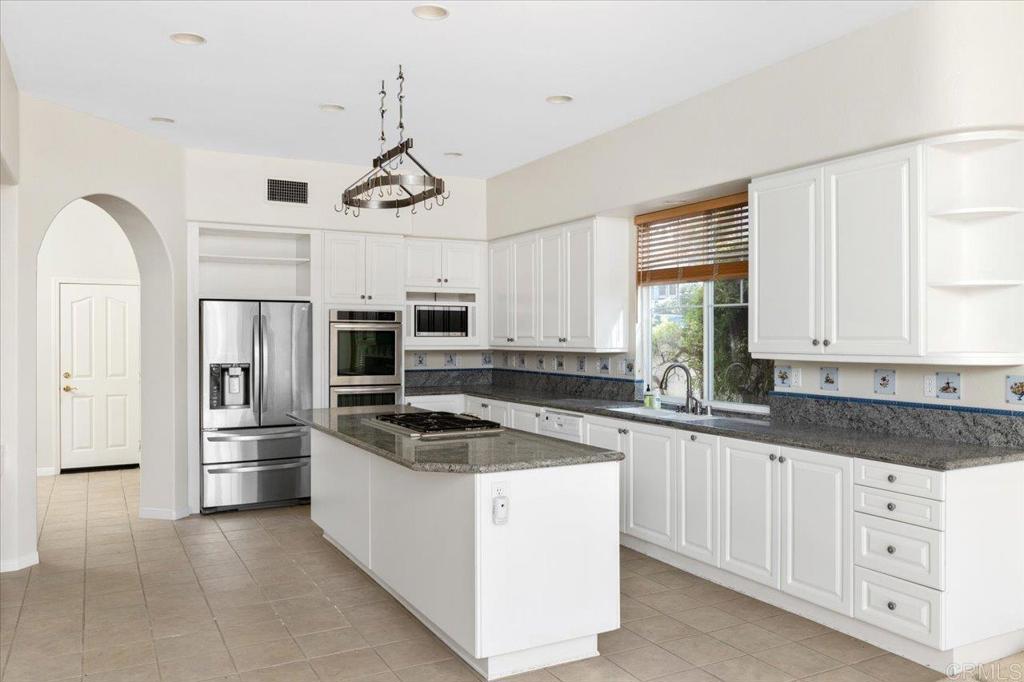 1328 Bulrush Court