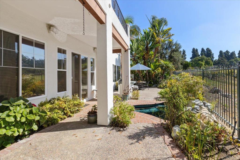 1328 Bulrush Court