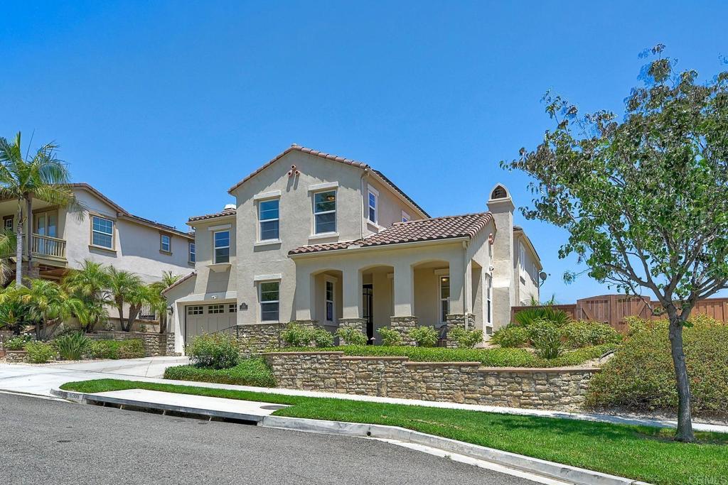 6388 Huntington Drive