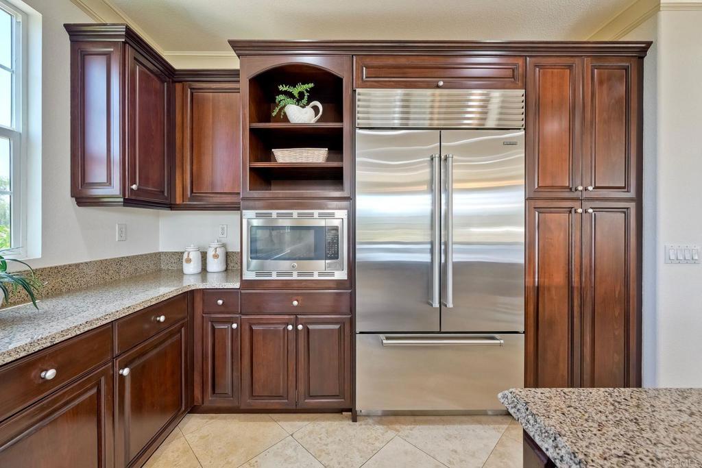 6388 Huntington Drive