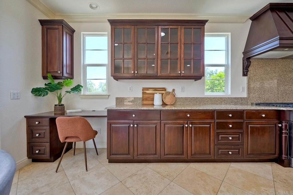 6388 Huntington Drive