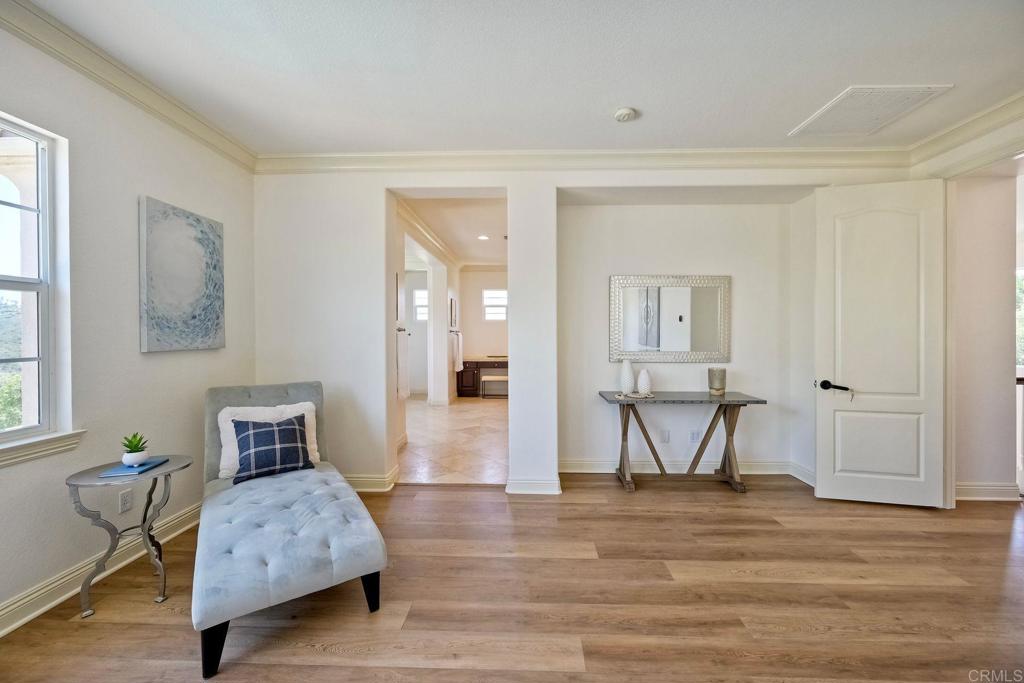 6388 Huntington Drive