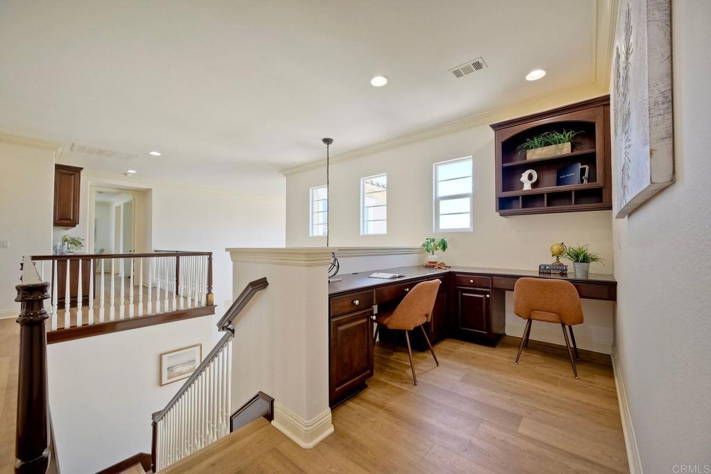 6388 Huntington Drive