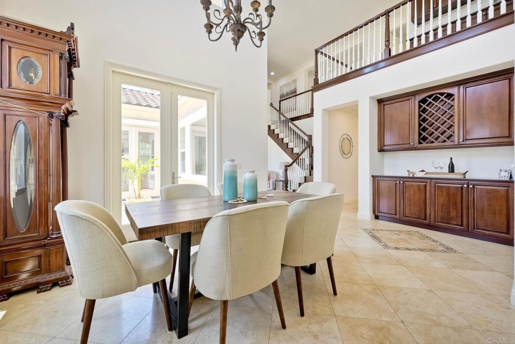 6388 Huntington Drive