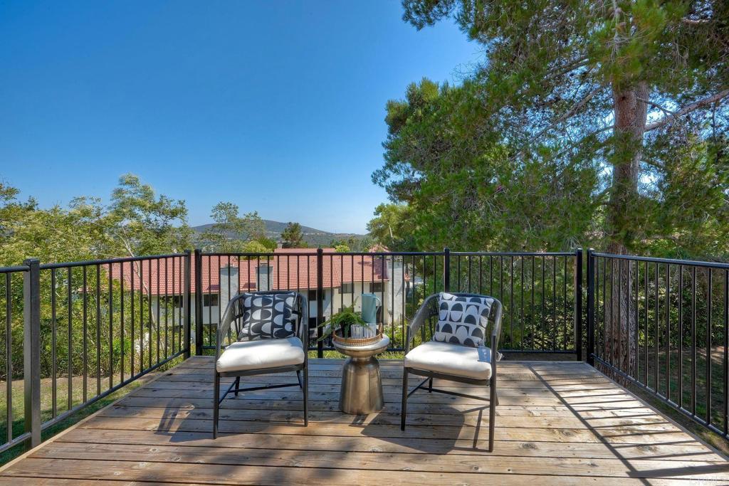 3115 Avenida Topanga