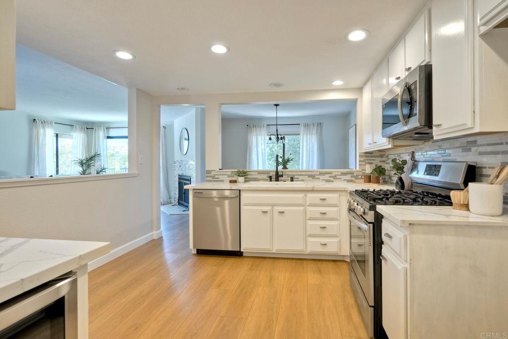 3115 Avenida Topanga