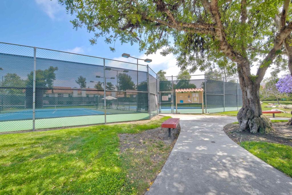 3115 Avenida Topanga