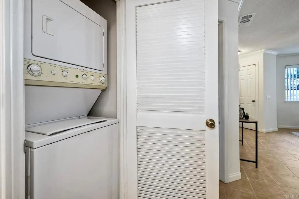 3451 Paseo De Alicia Unit 7